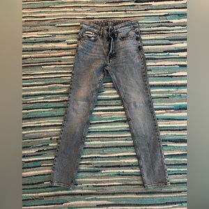 Calvin Klein Men’s Skinny Fit Limelight Jeans